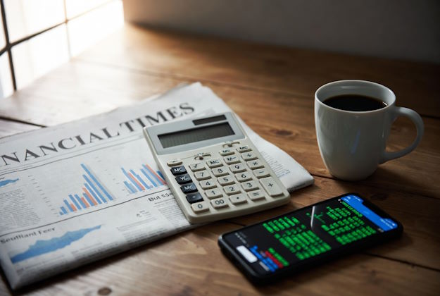 Kurs-Gewinn-Verhältnis-Rechner (KGV)